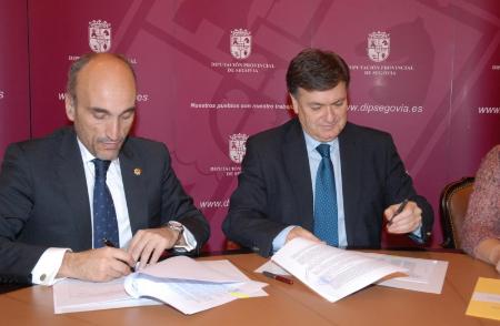 Imagen La Diputación de Segovia y el Colegio de Gestores Administrativos de Madrid firman un convenio para el pago telemático de tributos