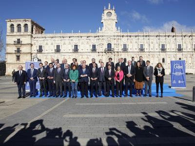 Imagen Miguel Ángel de Vicente reivindica el papel fundamental de las Diputaciones para vertebrar el territorio y pide fondos europeos