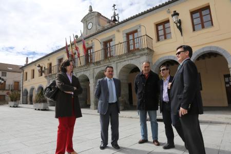 Imagen El alcalde de Villacastín pide ayuda a la Diputación para finalizar las obras en el centro de mayores