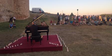Imagen Las notas de los pianos se fusionan con el patrimonio tureganse