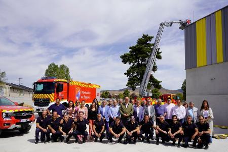 Imagen Una amplia representación de la Corporación provincial visita los parques de bomberos del SPEIS y asiste a la entrega de diplomas a los cabos-jefes de dotación tras su formación