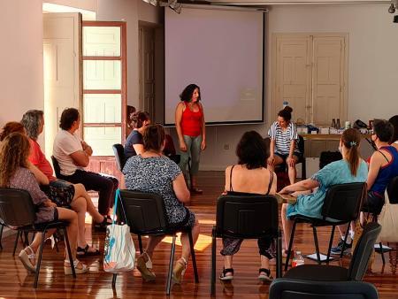 Imagen Los segovianos acogen con interés el curso 'Encantar con tu voz' que se imparte esta semana en el Teatro Juan Bravo de la Diputación