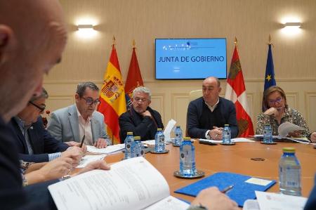 Imagen La Diputación aprueba una línea de ayudas destinada a ganaderos y agricultores de la provincia que deseen mejorar sus condiciones para prevenir riesgos laborales