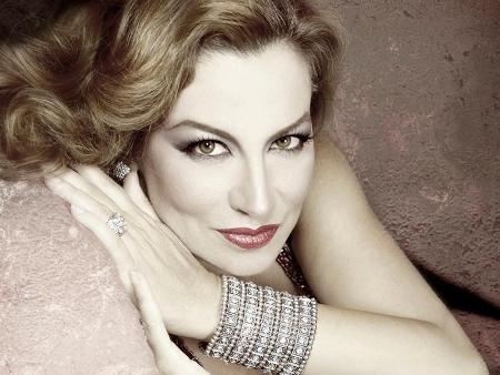 Imagen La soprano Pilar Jurado vuelve a Segovia para rendir homenaje a Maria Callas en el Teatro Juan Bravo